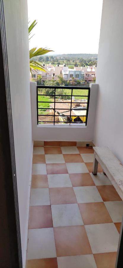 Untrained & Unplanned Διαμέρισμα Jabalpur Εξωτερικό φωτογραφία